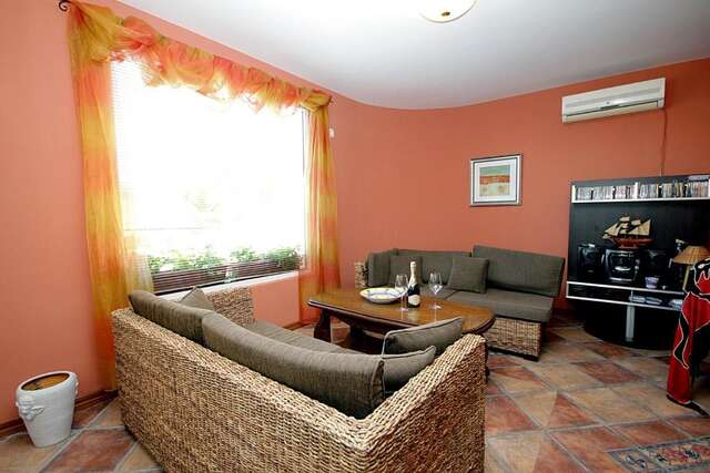 Апартаменты Apartments Villa Mare Mar Сутоморе-12