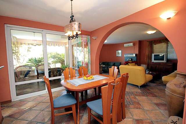 Апартаменты Apartments Villa Mare Mar Сутоморе-16